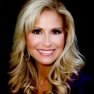 Meet your Posher, Suzanne